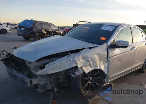 2012 Honda Accord 2.4 Lx z USA, uszkodzony, nr VIN 1HGCP2F32CA070928